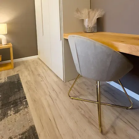Apartament Guesthost - Jolie Maison In Lingotto Turyn