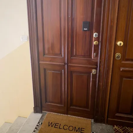 Guesthost - Jolie Maison In Lingotto * トリノ