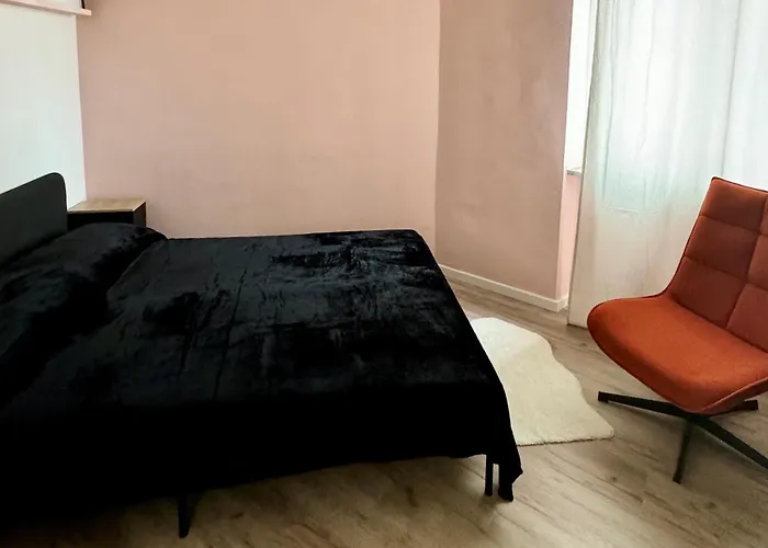 Guesthost - Jolie Maison In Lingotto Apartman